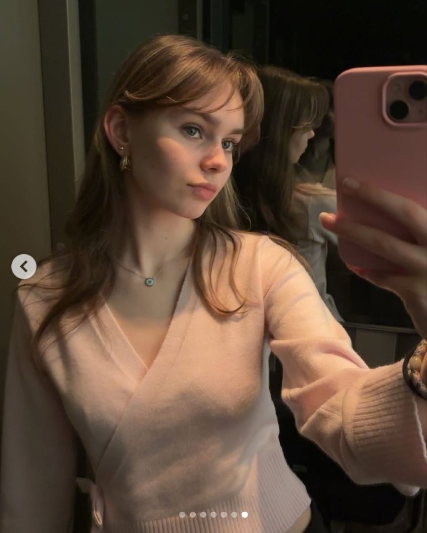 Hot brunette teen selfies leaked #ldJStvMN